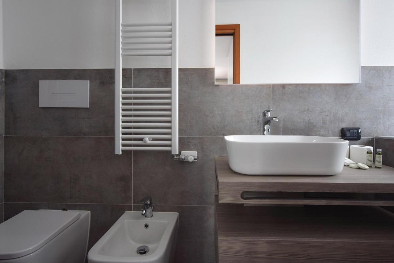 Welc-Om Padova Business Luxury Terrace Apartment ภายนอก รูปภาพ